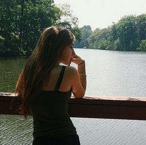 Meet your Posher, Haley